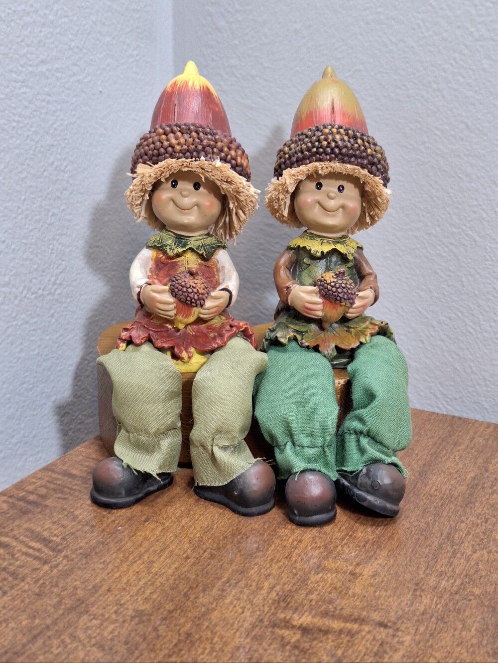 Set Of 2 Vintage 1970s Acorn Leaf Shelf Sitters Fall Autumn Thanksgiving Harvest